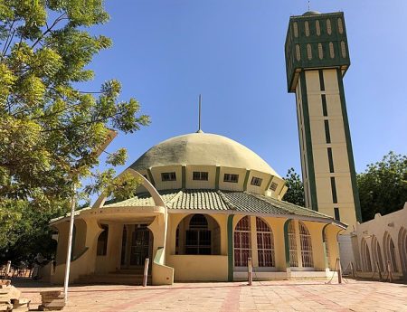 Niger,_Kiota_(03),_grand_mosque,_rear_side Niger Kiota grand mosque